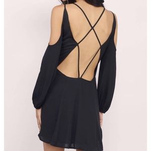 Black backless dress with v neck